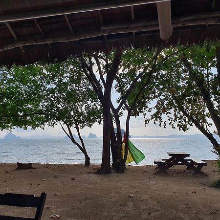 Melina Beach Front Bungalows Tha Lane Bay Exterior foto
