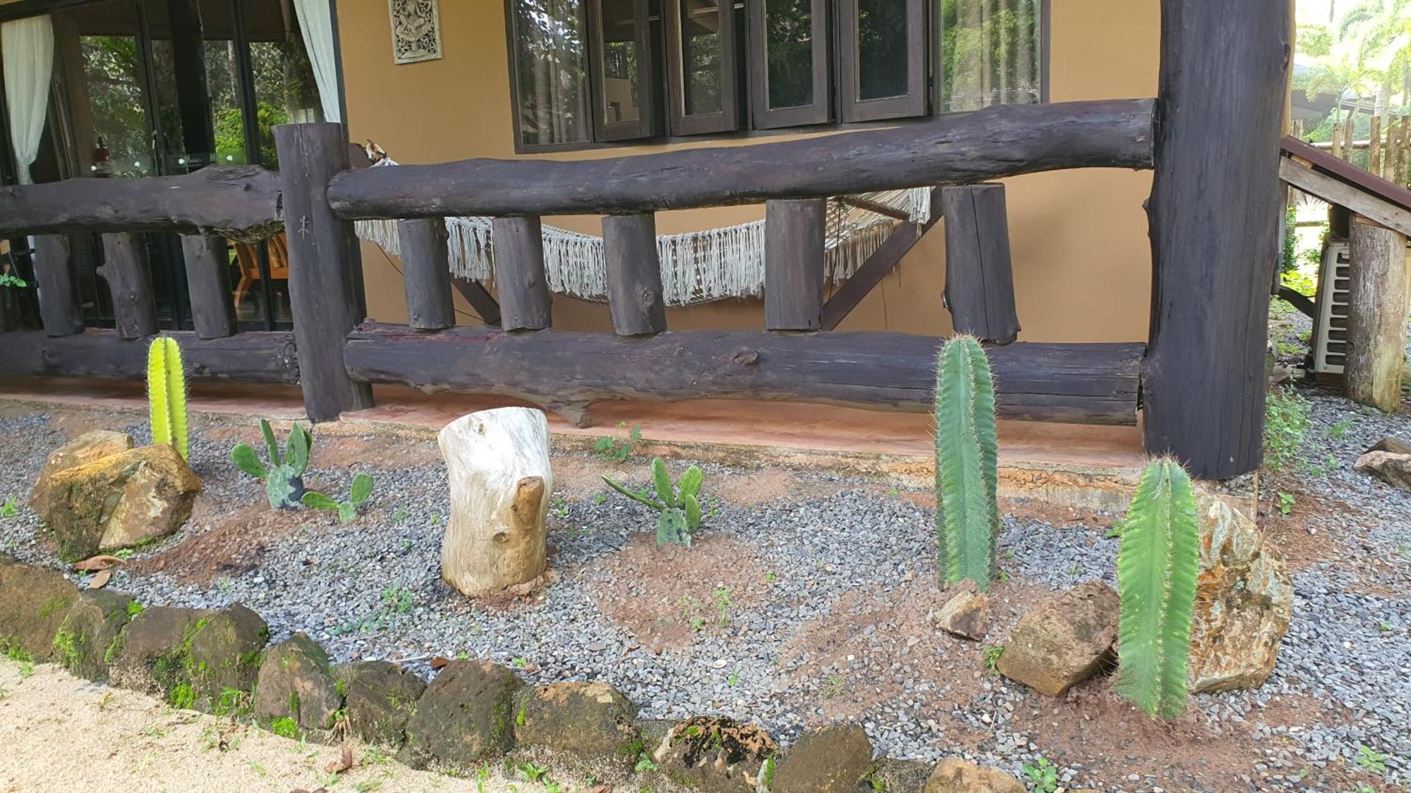 Melina Beach Front Bungalows Tha Lane Bay Exterior foto